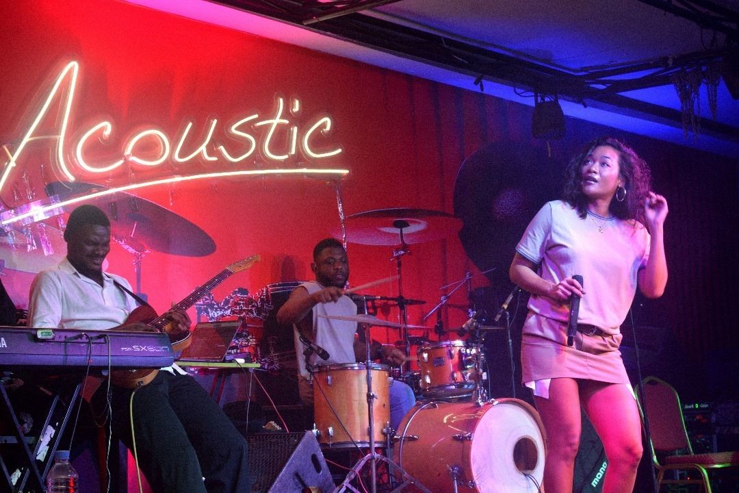 concert d aicha traore et soukeina kone a l acoustic