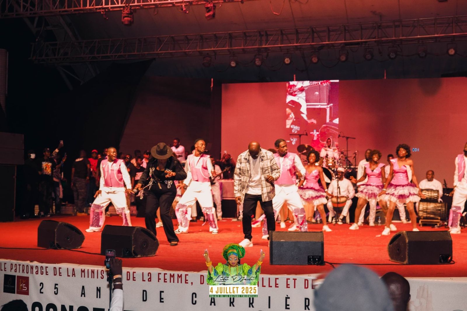 concert  lili djely  au palais de la culture