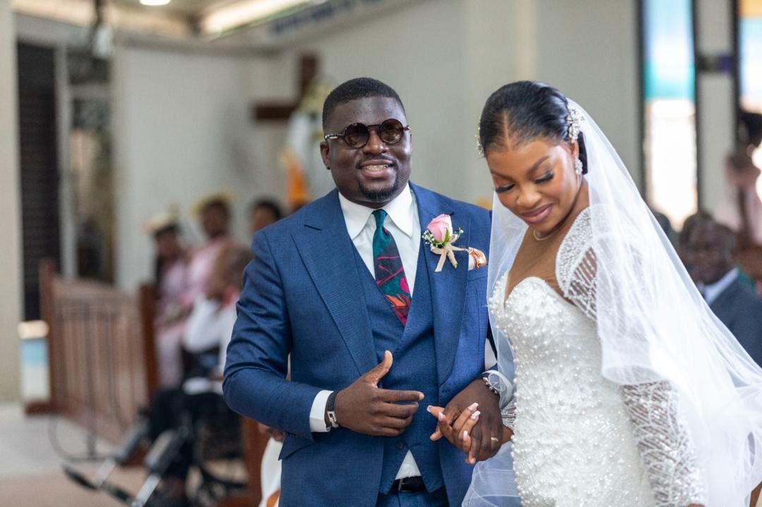 mariage de l humoriste joel