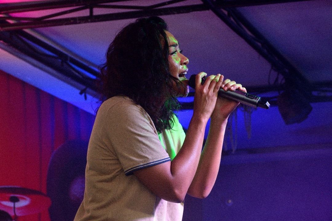 concert d aicha traore et soukeina kone a l acoustic