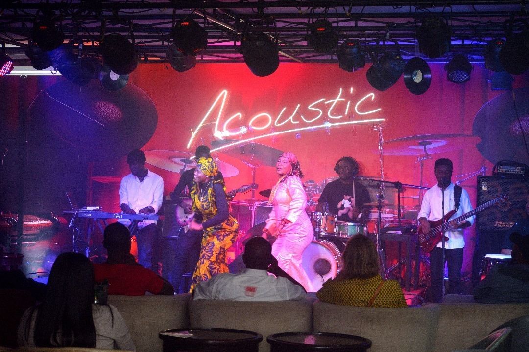 concert d aicha traore et soukeina kone a l acoustic