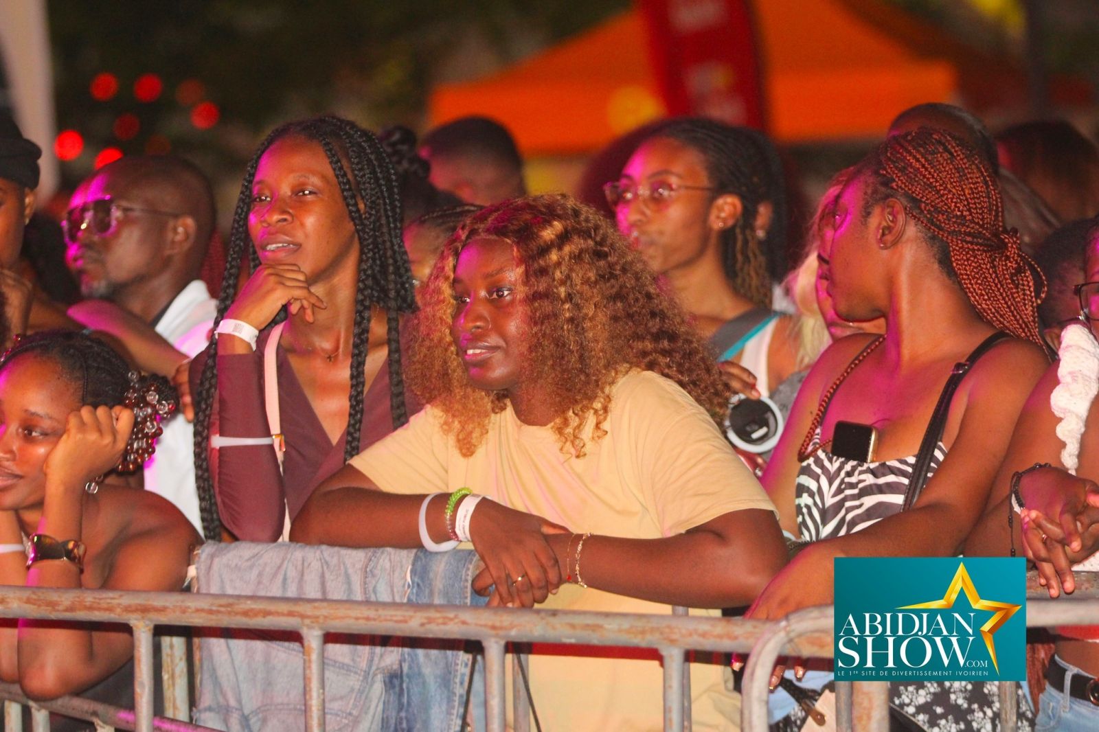 concert   dadju   tayc partagent l heritage avec le public