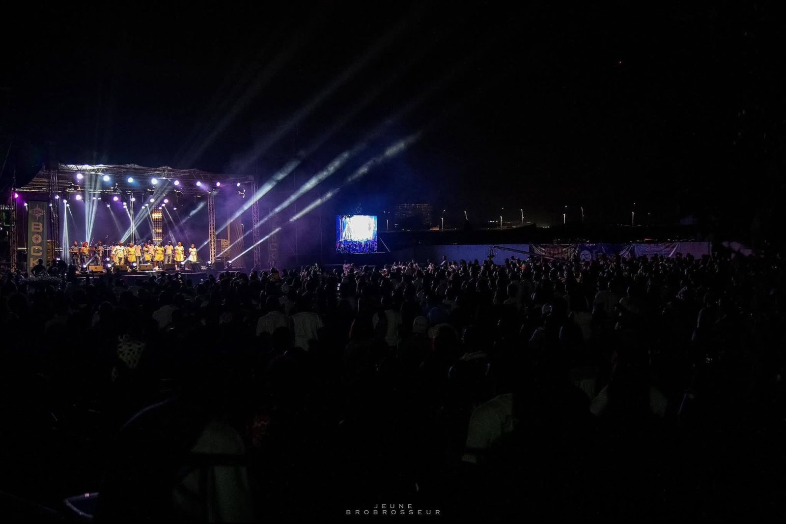 concert espoir 2000 au palais de la culture