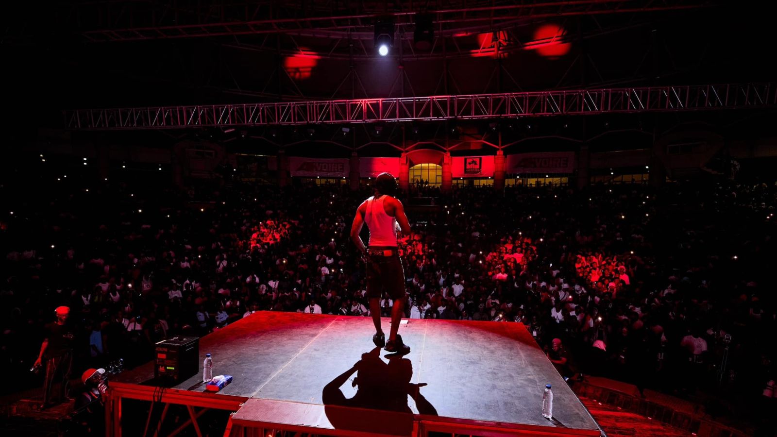 concert himra au palais de la culture