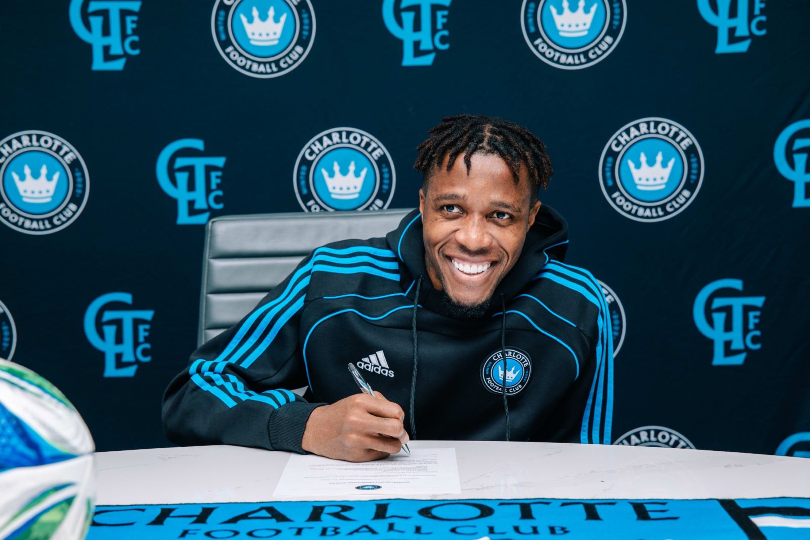 wilfried zaha rejoint charlotte fc en mls